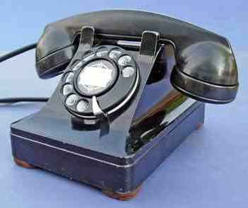 WE TP6A military desk telephone