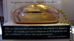 100 Millionth US Tel - Commemorative
                Trimline