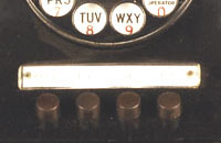 WE 440 keyset, non-illuminated
                buttons